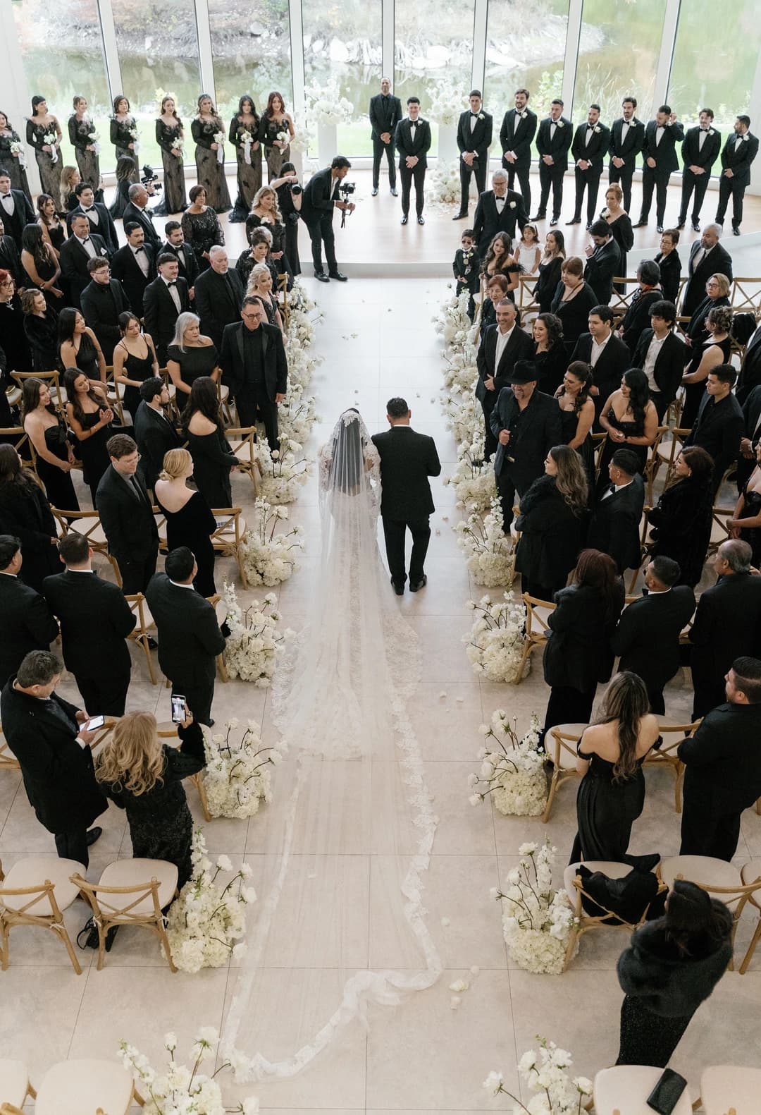 Sustainable floral arrangements